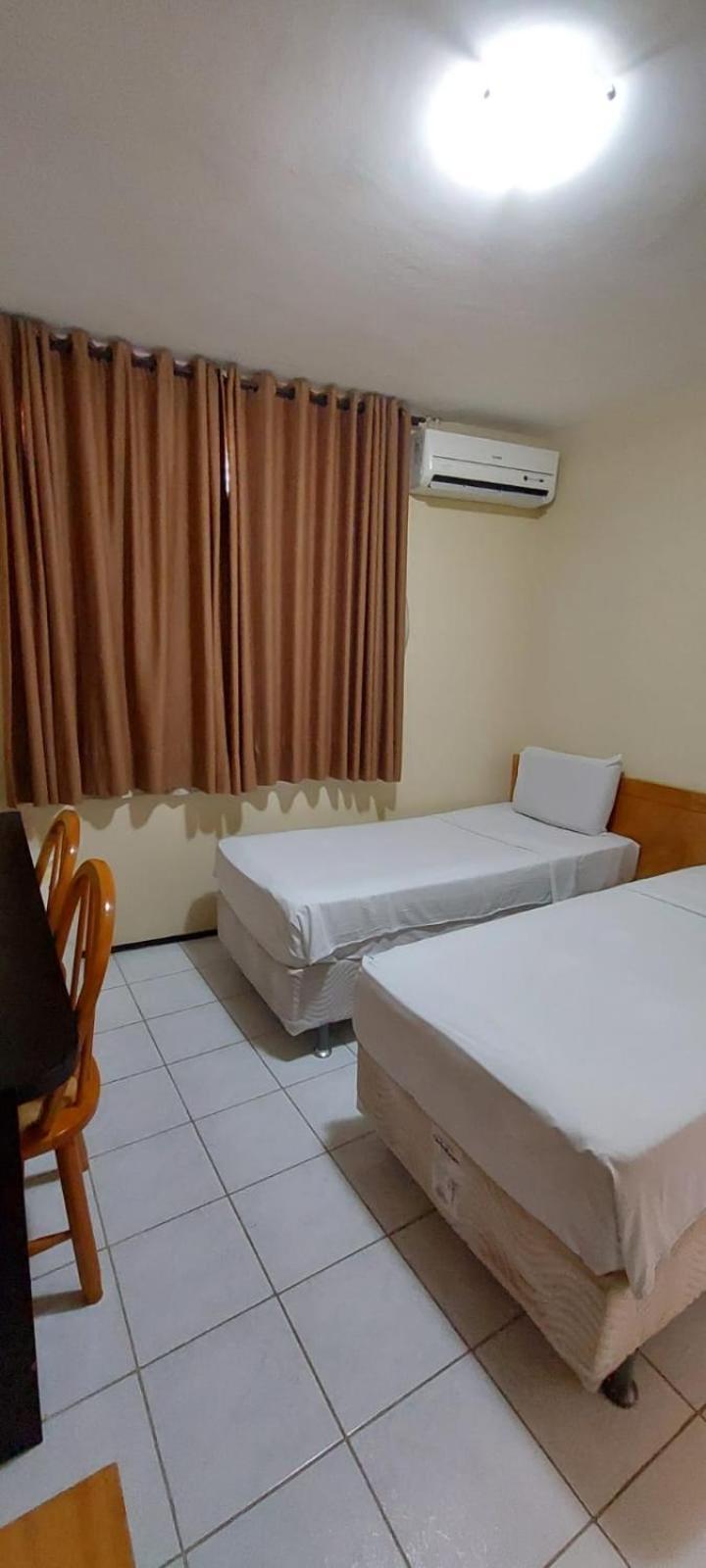 פורטאלזה Hotel Praia 2000 מראה חיצוני תמונה